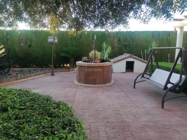 Chalet en venta en La Carlota, Andalucía