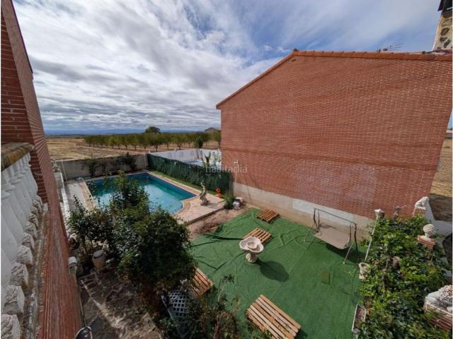 Chalet en venta en Carmena, Castilla-La Mancha