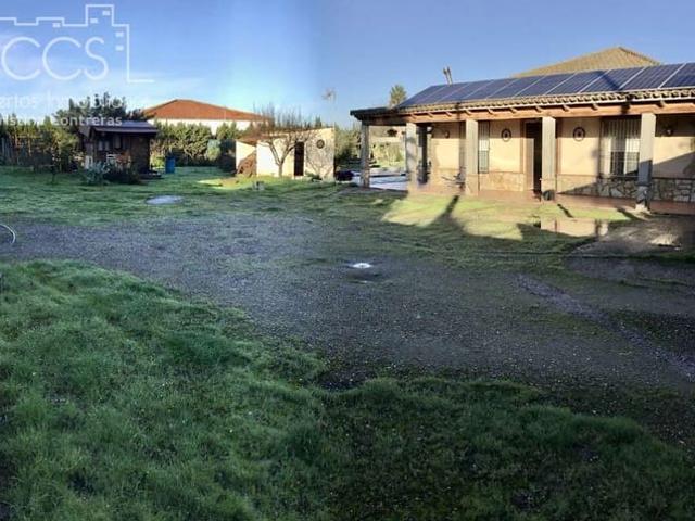 Chalet en venta en Carmona, Andalucía