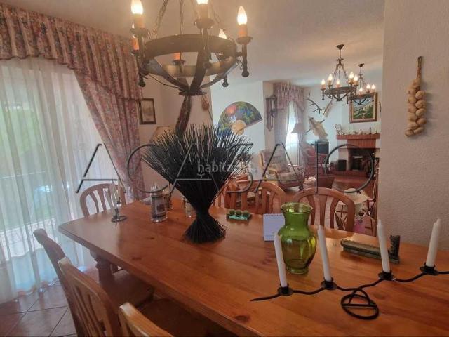 Villa en venta en Carranque