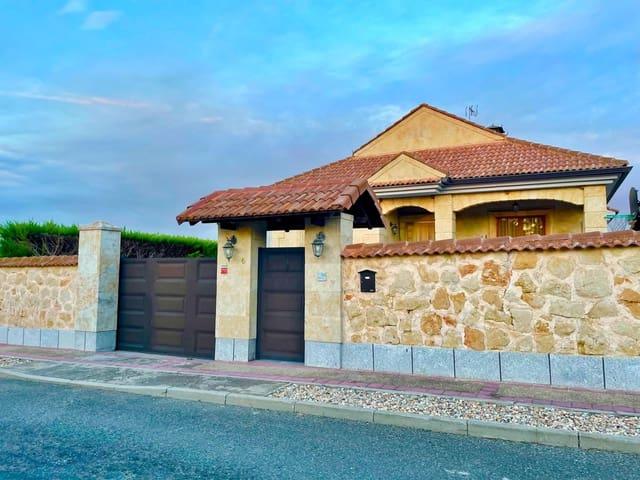 Chalet en venta en Carrascal De Barregas, Castilla y León