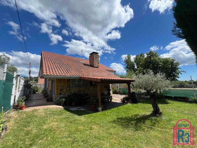 Chalet en venta en Carrocera, Castilla y León