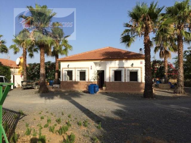 Villa en alquiler en Cartaya