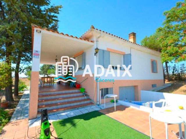 Casa en venta en Casar De Cáceres, Extremadura