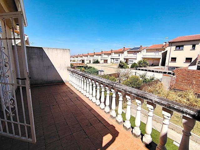 Villa en venta en El Casar De Escalona Villa en venta en El Casar De Escalona