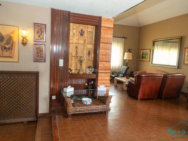 Villa en venta en El Casar