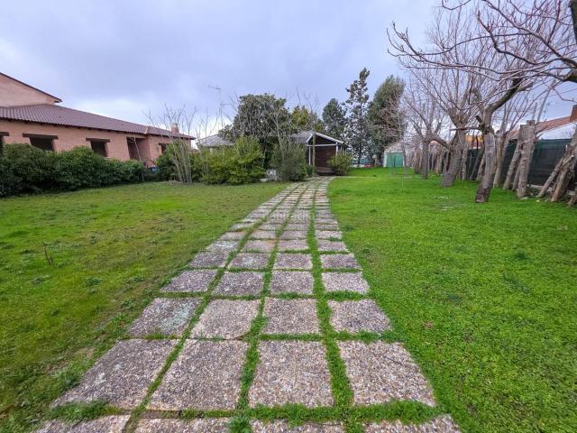 Chalet en venta en El Casar, Castilla-La Mancha