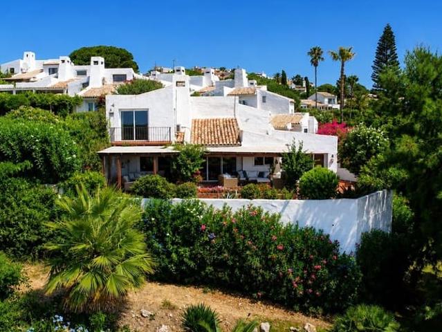Chalet en venta en Pueblo Andaluz, Casares