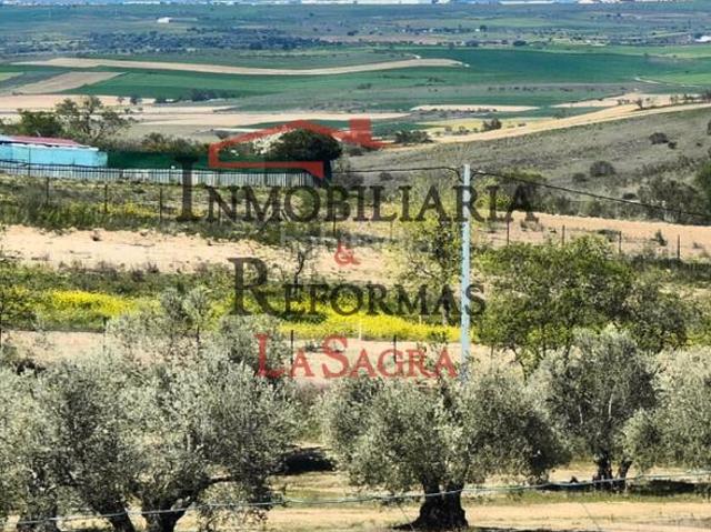 Chalet en venta en Casarrubuelos, Madrid