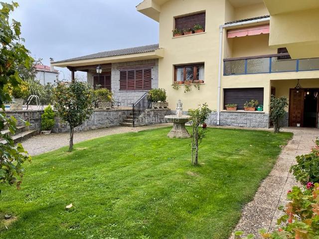 Chalet en venta en Castañares De Rioja, La Rioja