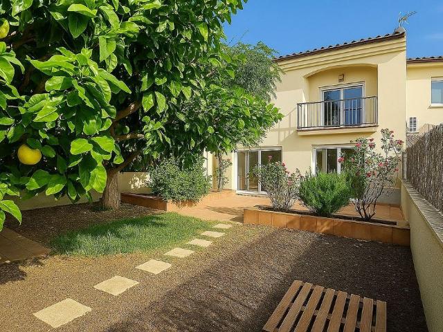 Villa en venta en Castellet I La Gornal