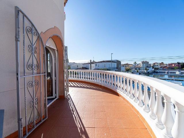 Chalet en venta en Empuriabrava, Alt Empordà