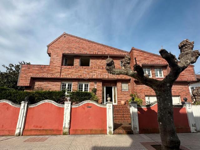 Chalet en venta en Castrillón, Asturias