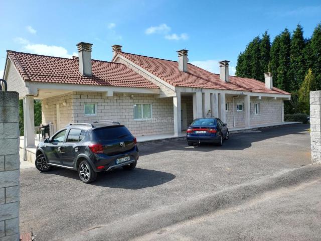 Chalet en venta en Piedrasblancas, Castrillón