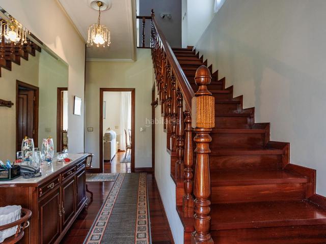 Villa en venta en Castro Caldelas