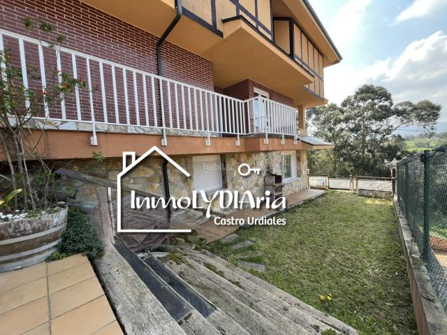 Chalet en venta en Casco Histórico, Castro-urdiales