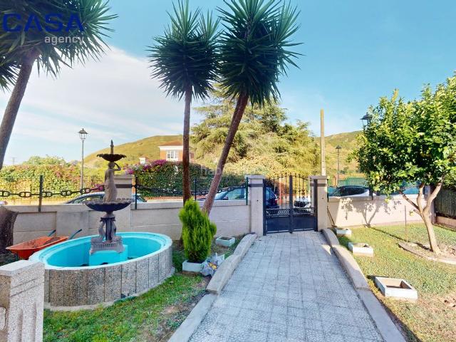 Chalet en venta en Casco Histórico, Castro-urdiales