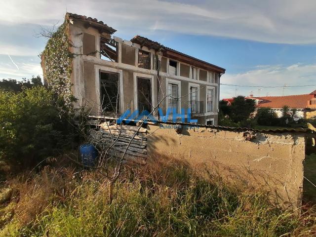Chalet en venta en Casco Histórico, Castro-urdiales