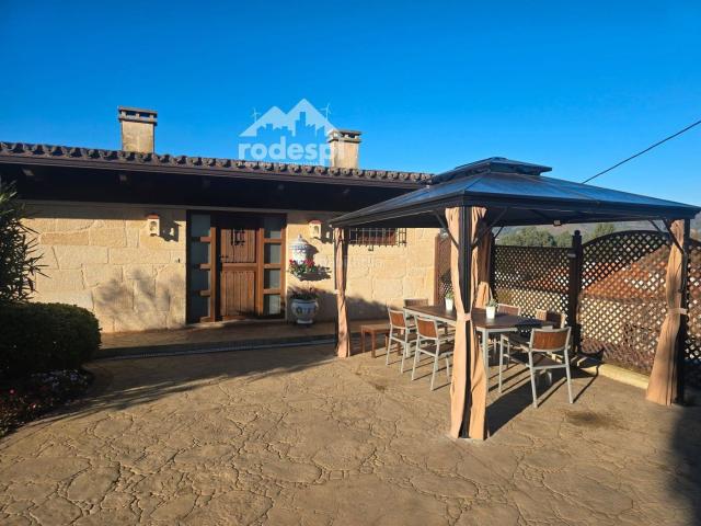 Chalet en venta en A Caniza, A Paradanta