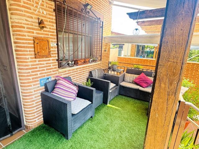 Chalet en venta en Cedillo Del Condado, Castilla-La Mancha