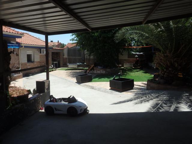 Chalet en venta en Cedillo Del Condado, Castilla-La Mancha