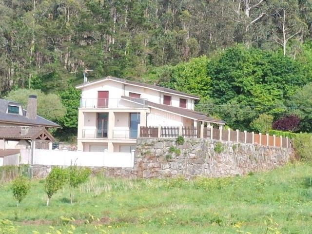 Chalet en venta en Cee, Fisterra