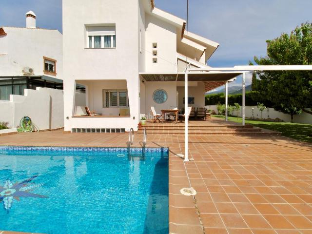 Chalet en venta en Mirasierra, Comarca de la Vega de Granada