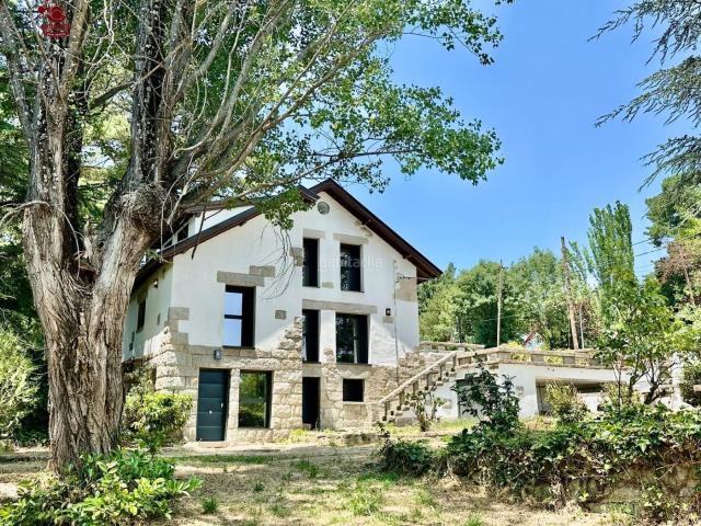 Chalet en venta en Cercedilla, Madrid