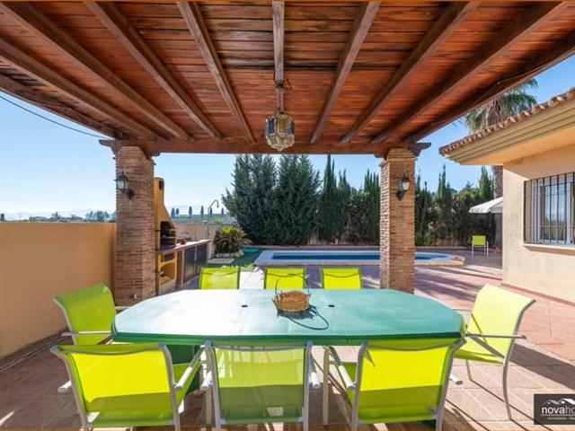 Chalet en venta en Pizarra, Málaga