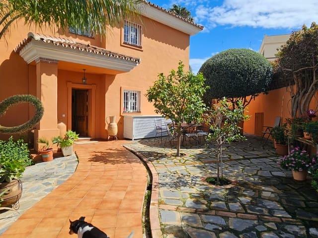 Chalet en venta en Cerros del Águila, Costa del Sol Occidental