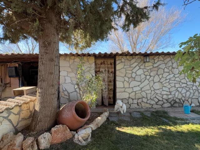 Villa en venta en Chiloeches, El Mapa