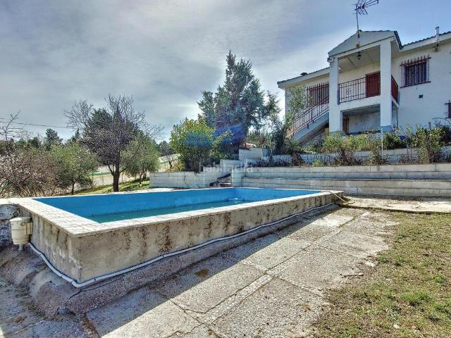 Villa en venta en Chinchón, Viviendas E.M.V.