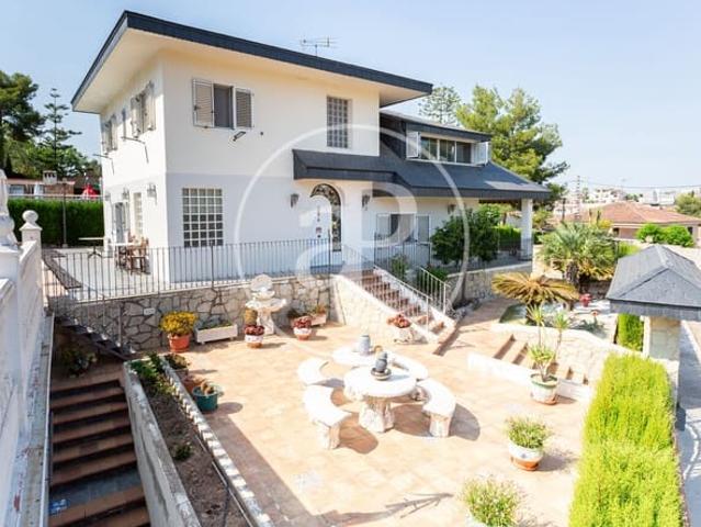 Chalet en venta en La Hoya de Buñol, Valencia