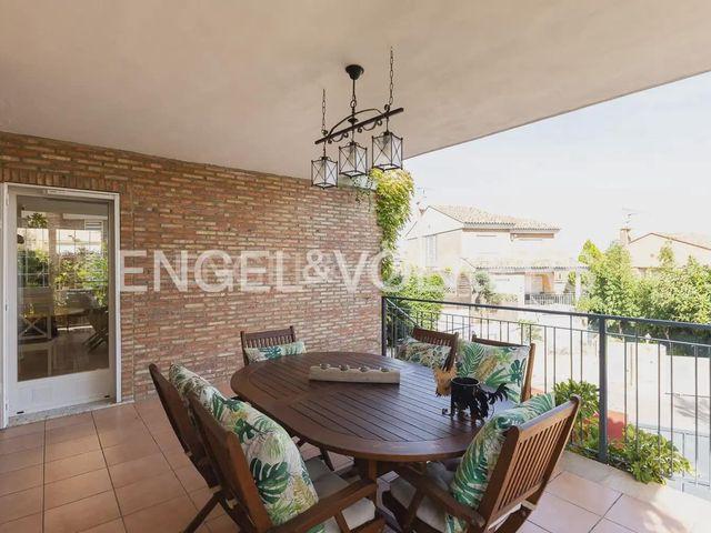 Chalet en venta en Chiva, València / Valencia