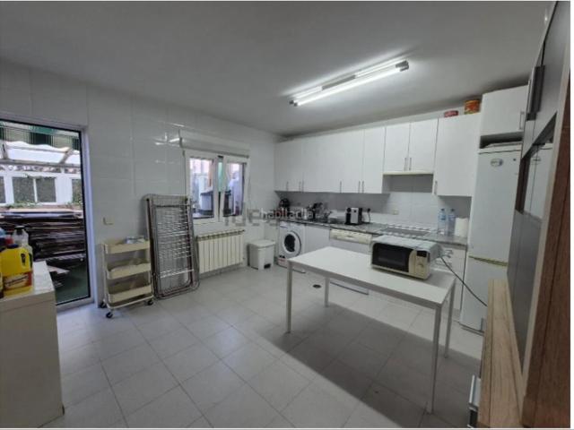 Villa en venta en Cobeña