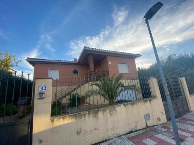 Chalet en venta en Cobisa, Castilla-La Mancha
