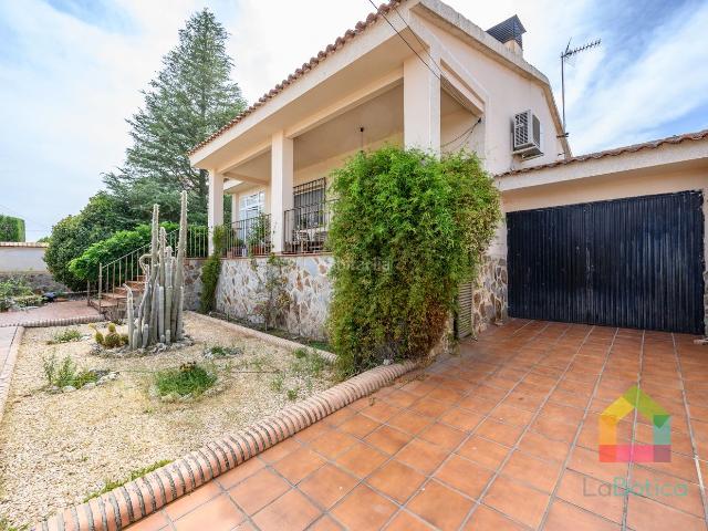Chalet en venta en Cobisa, Castilla-La Mancha