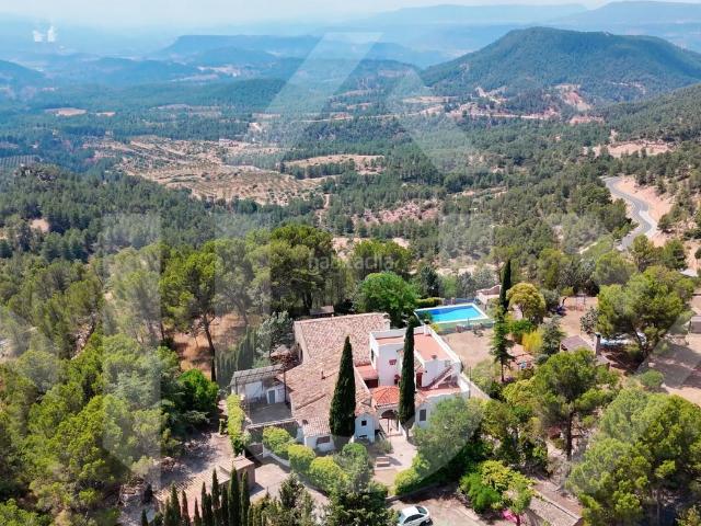Chalet en venta en El Valle de Cofrentes-Ayora, Valencia
