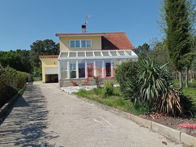 Chalet en venta en Coles, Ourense