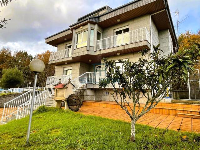 Chalet en venta en Coles, Ourense
