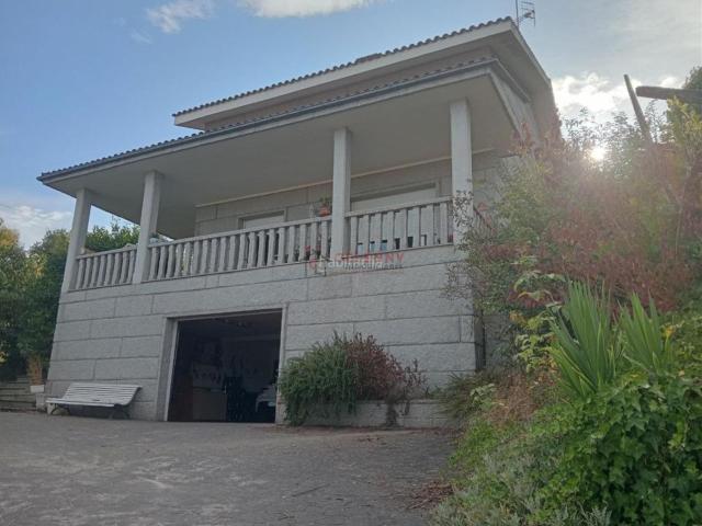 Chalet en venta en Coles, Ourense