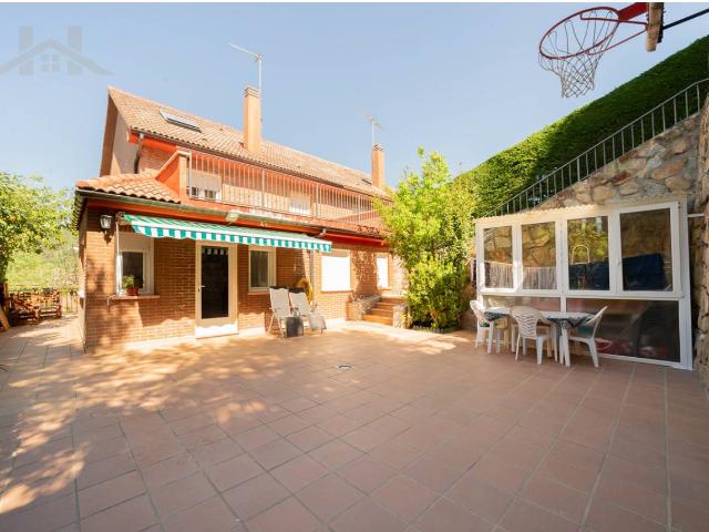 Casa en venta en Collado Mediano