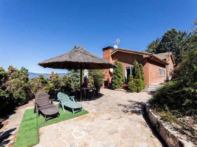 Chalet en venta en La Estación, Collado