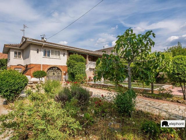 Villa en venta en Collado Villalba, La Estación