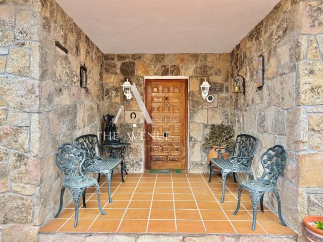 Chalet en venta en Colmenarejo, Madrid