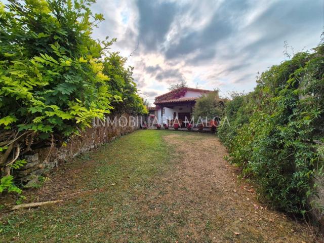 Chalet en venta en El Ferreru, Colunga