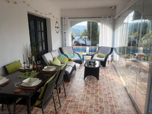 Chalet en venta en Las Encinillas, La Axarquía