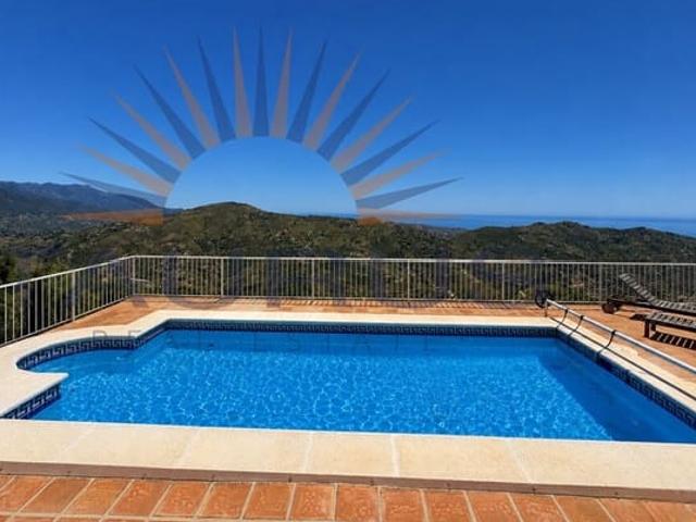 Chalet en venta en La Axarquía, Andalucía