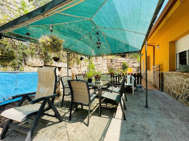 Chalet en venta en Corbera De Llobregat, Barcelona