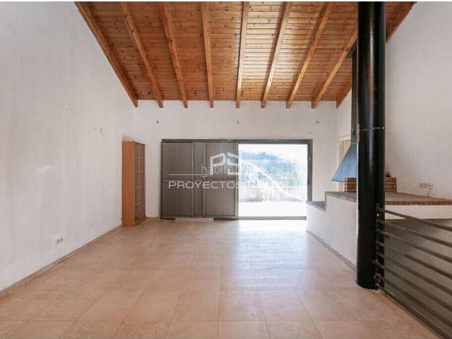 Chalet en venta en la Creu de l'Aragall Júnior, Baix Llobregat